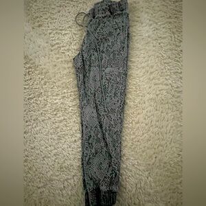 Anthropologie Cloth  & Stone size X-Small